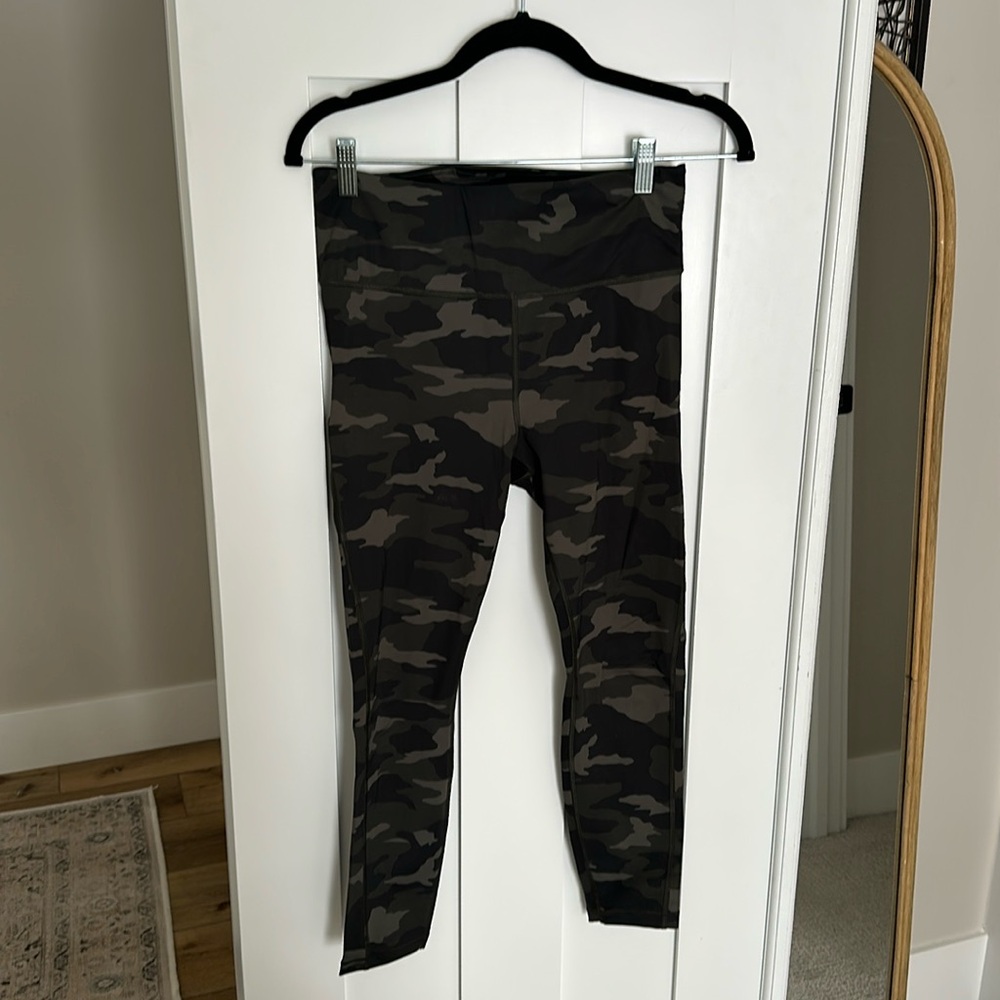 Athleta leggings